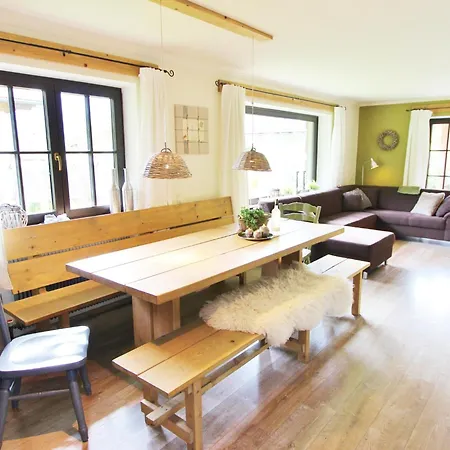 Appartement Near Skilift & Bikepark In Leogang